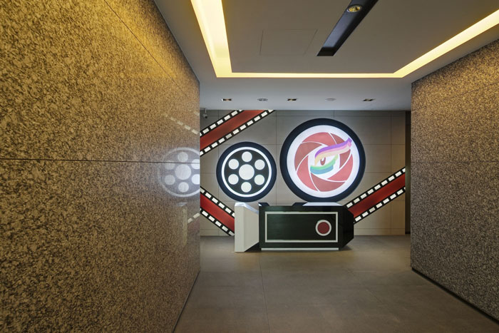 娛樂文化公司辦公室前臺過道裝修設計效果圖